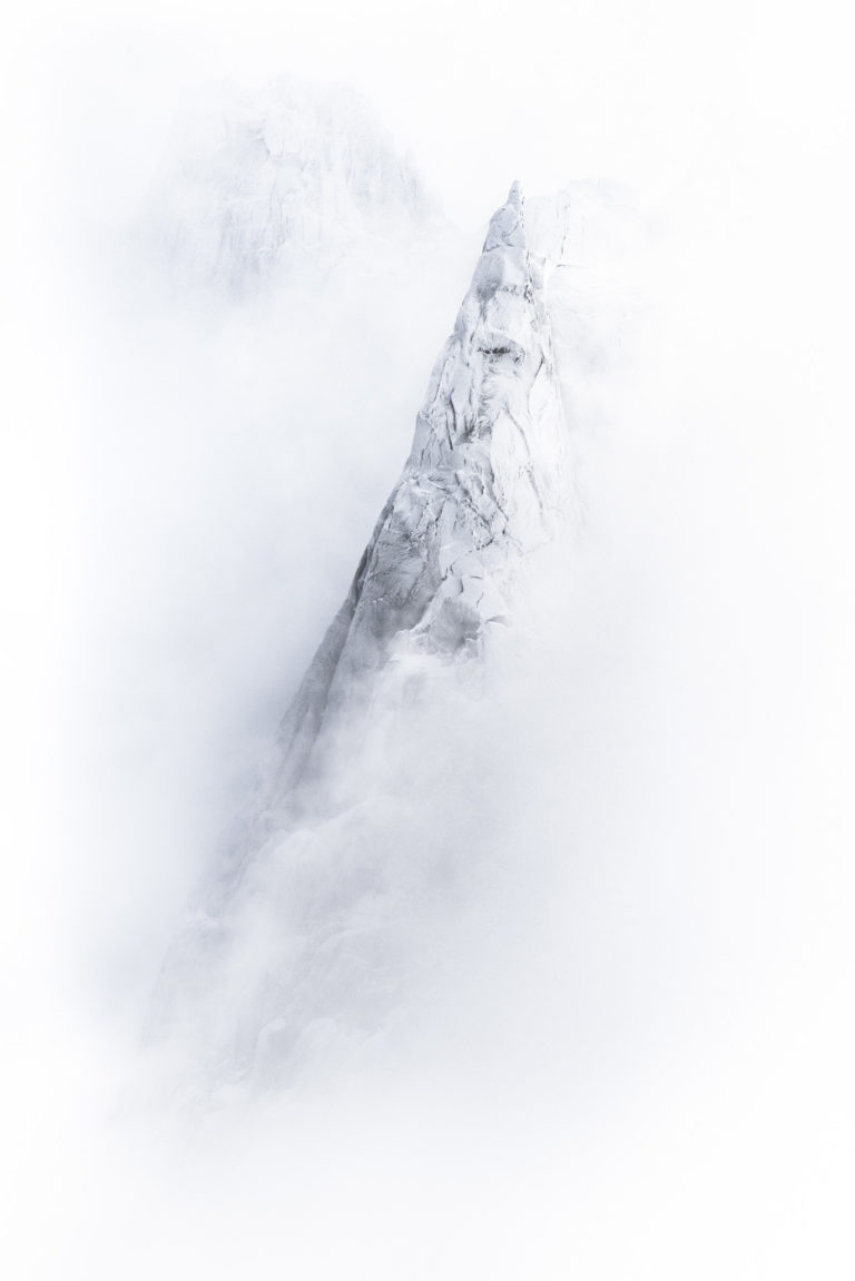 Les Aiguilles du midi Chamonix in schwarz und weiß - Mont Blanc - Aiguille deux Aigles - Dent du Crocodile