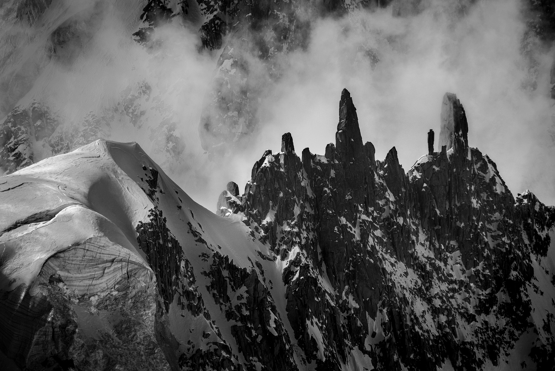 Photo du mont blanc - Massifs des Alpes - Castle Rock - Arrête de la Brenva
