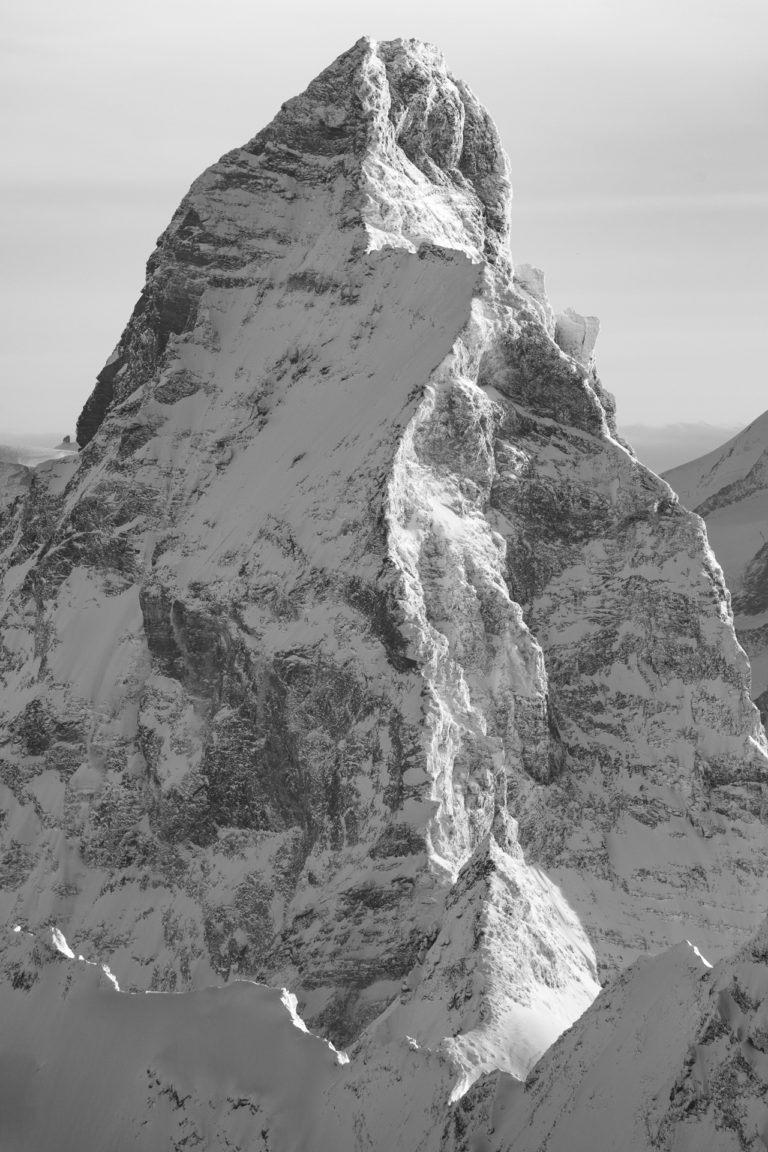 Mont Cervin - Lion - Pic Tyndall - photo montagne sous la neige en noir et blanc