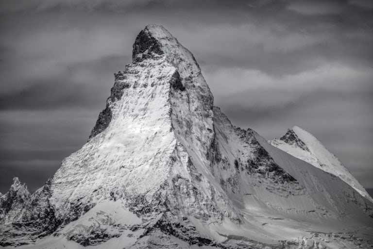 The Matterhorn - picture of matterhorn mountain - Rothorn peak