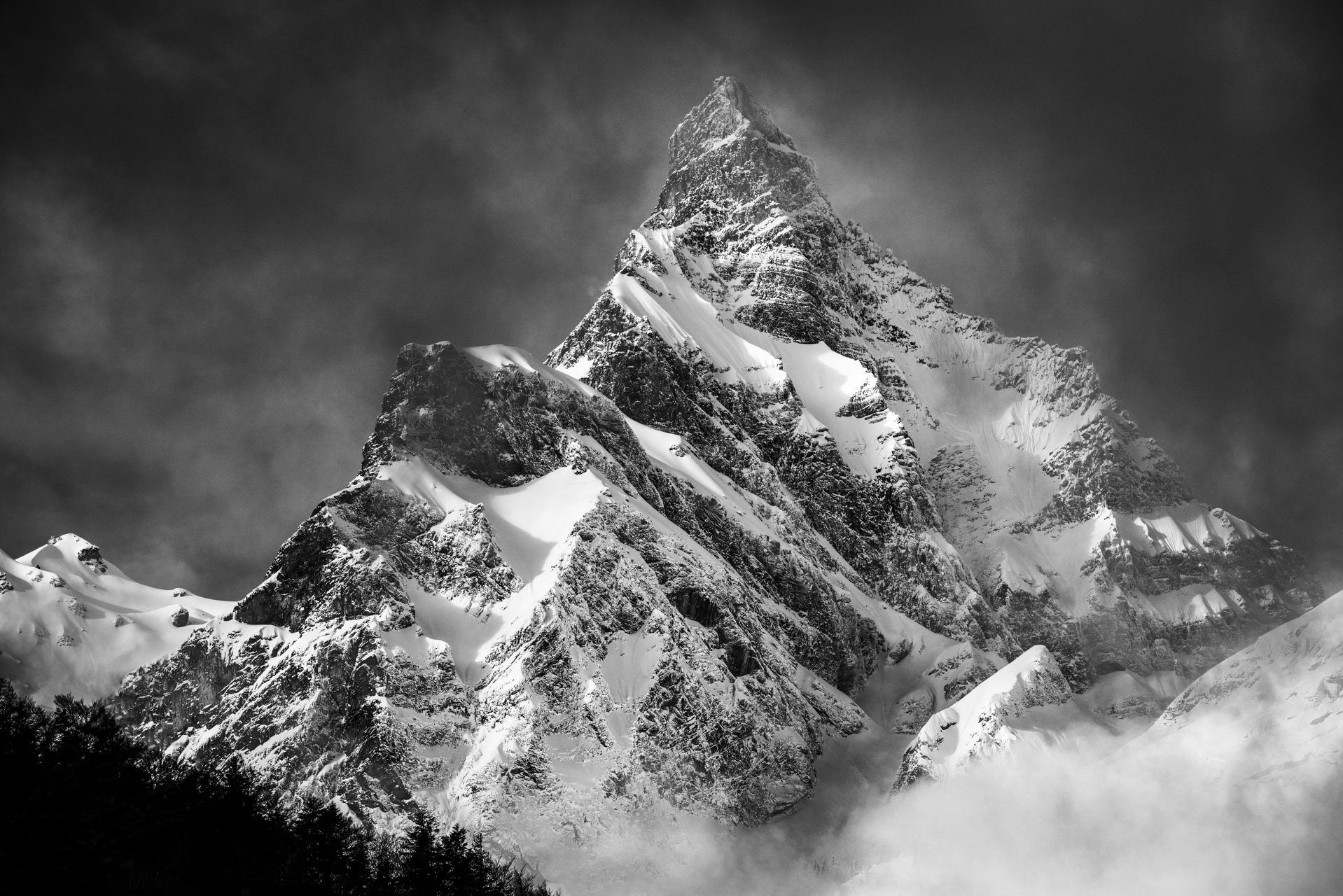 Photo photo de montagne en noir et blanc Alpes - Photo montagne neige