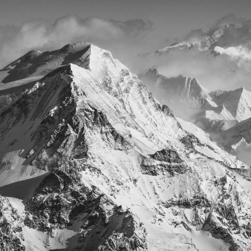 Panoramafoto über die Schweizer Alpen