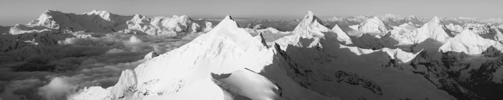 Zinal suisse - Vue panoramique montagne de la Couronne impériale de Zinal