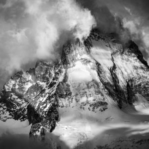 Val d'Anniviers - photo montagne Dent blanche Valais Alpes - nuages tempétueux