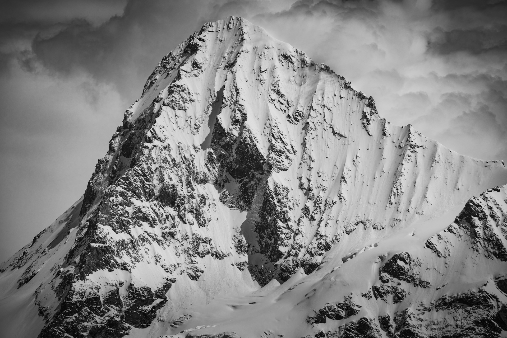 Photo mont dent blanche noir et blanc - Vue Val d'Hérens - photo montagnes Alpes