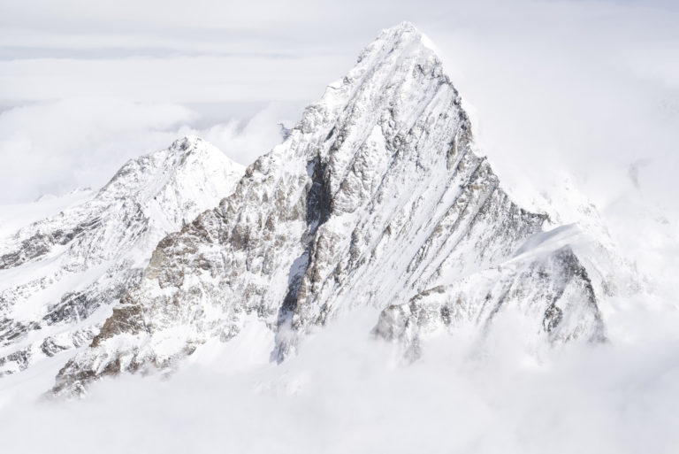 Montagne suisse noir et blanc - La Dent Blanche par la voie normale