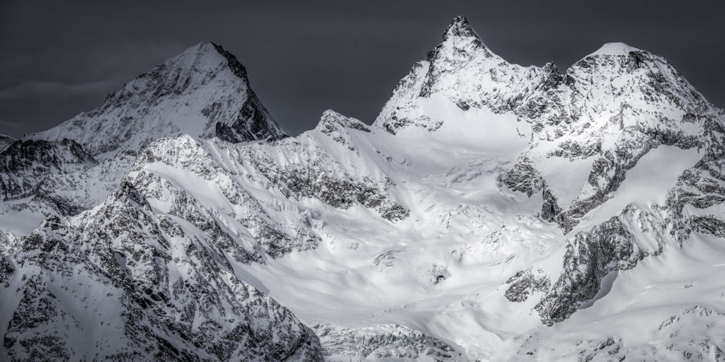 The Dent Blanche - Obergabelhorn - Panorama der schönsten Berge und Gipfel in Zermatt