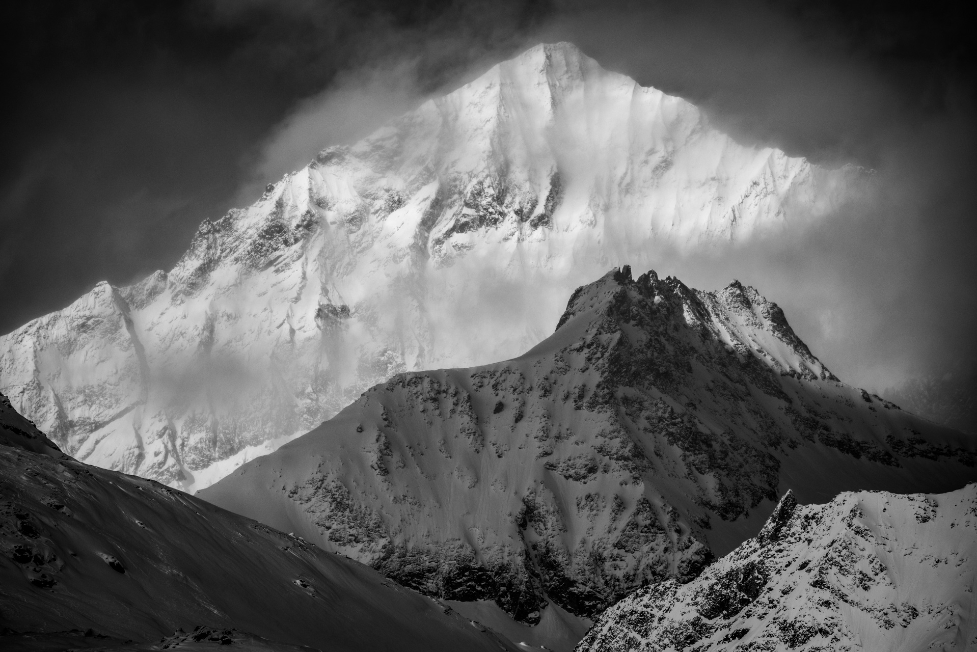 Photo dent blanche et Pointe de Zinal vues de Zermatt- photos montagne Alpes