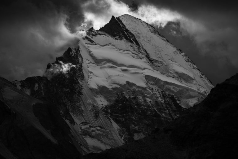 Dent d&#039;hérens - Val d hérens from Zermatt - black and white mountains photos