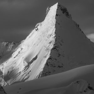 Schneebild Gebirge schwarz-weiß - Alpenpanorama - Morgen- und Abendsonne auf Dent D&#039;Hérens