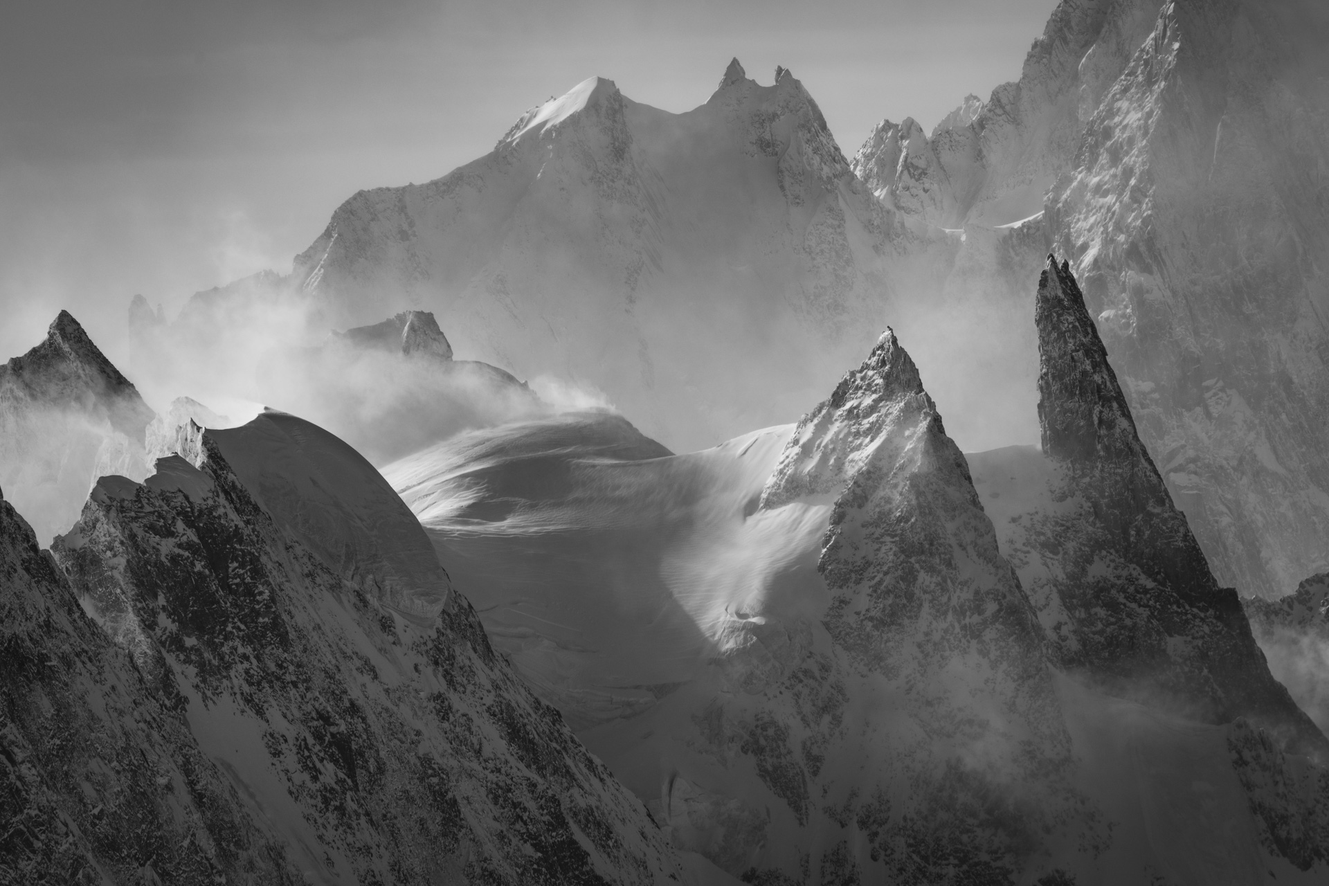 La dent du Géant - photos massif du mont blanc - Peuterey et Aiguille blanche de Peuterey