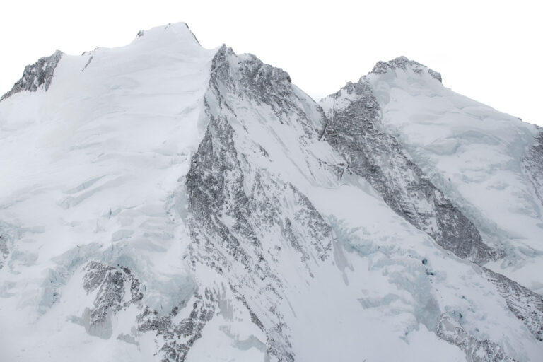 Dom des Mischabels von Saas Fee - Gipfel der Alpen -. Taschhorn