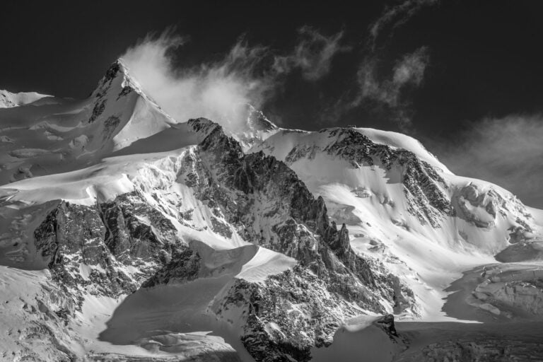 Foto Tal Zermatt schwarz und weiss- Dufourspitze - Signakuppe