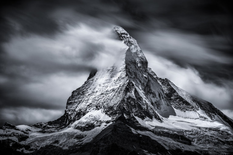 Image Vallée de Zermatt Valais Suisse - Matterhorn - Frozen peak