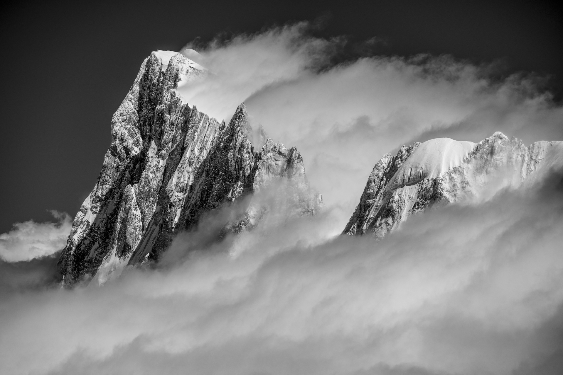 Photo du mont blanc - Massif du Mont-Blanc noir et blanc - Grandes Jorasses et Calote Rochefort