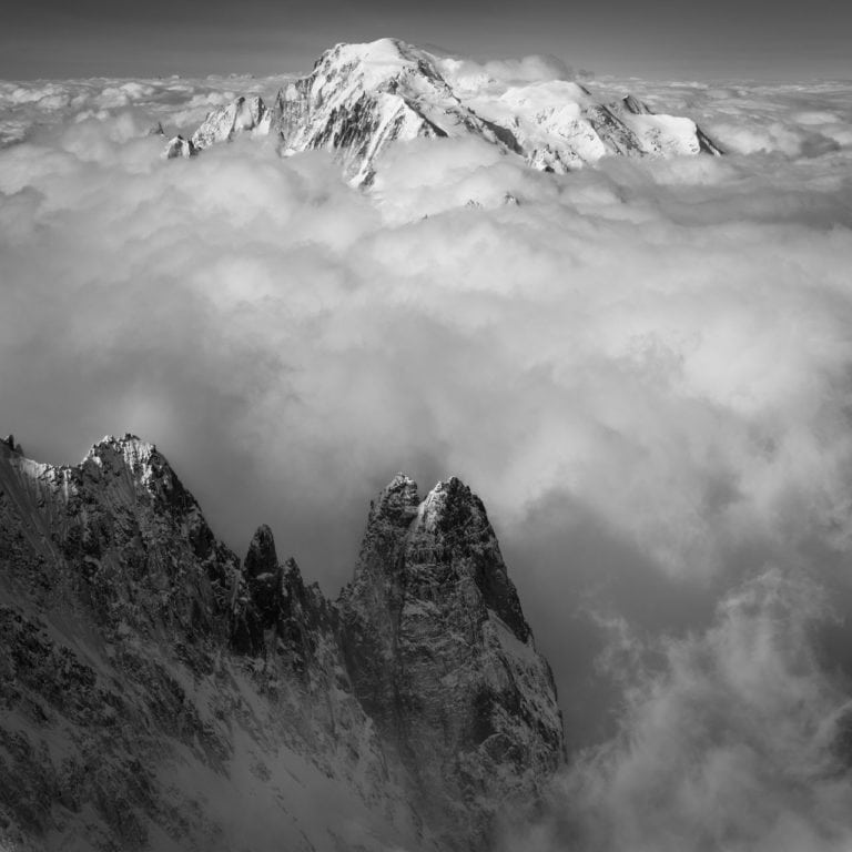 Les Drus und Fotos vom Mont-Blanc-Massiv - Schwarz-Weiß-Fotoleinwand Berge