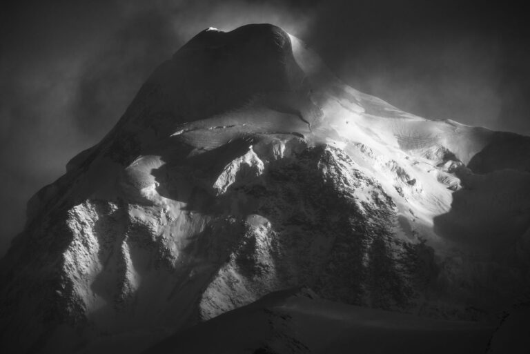 Hochgebirgsfoto - Zermatt-Tal-. Lyskamm