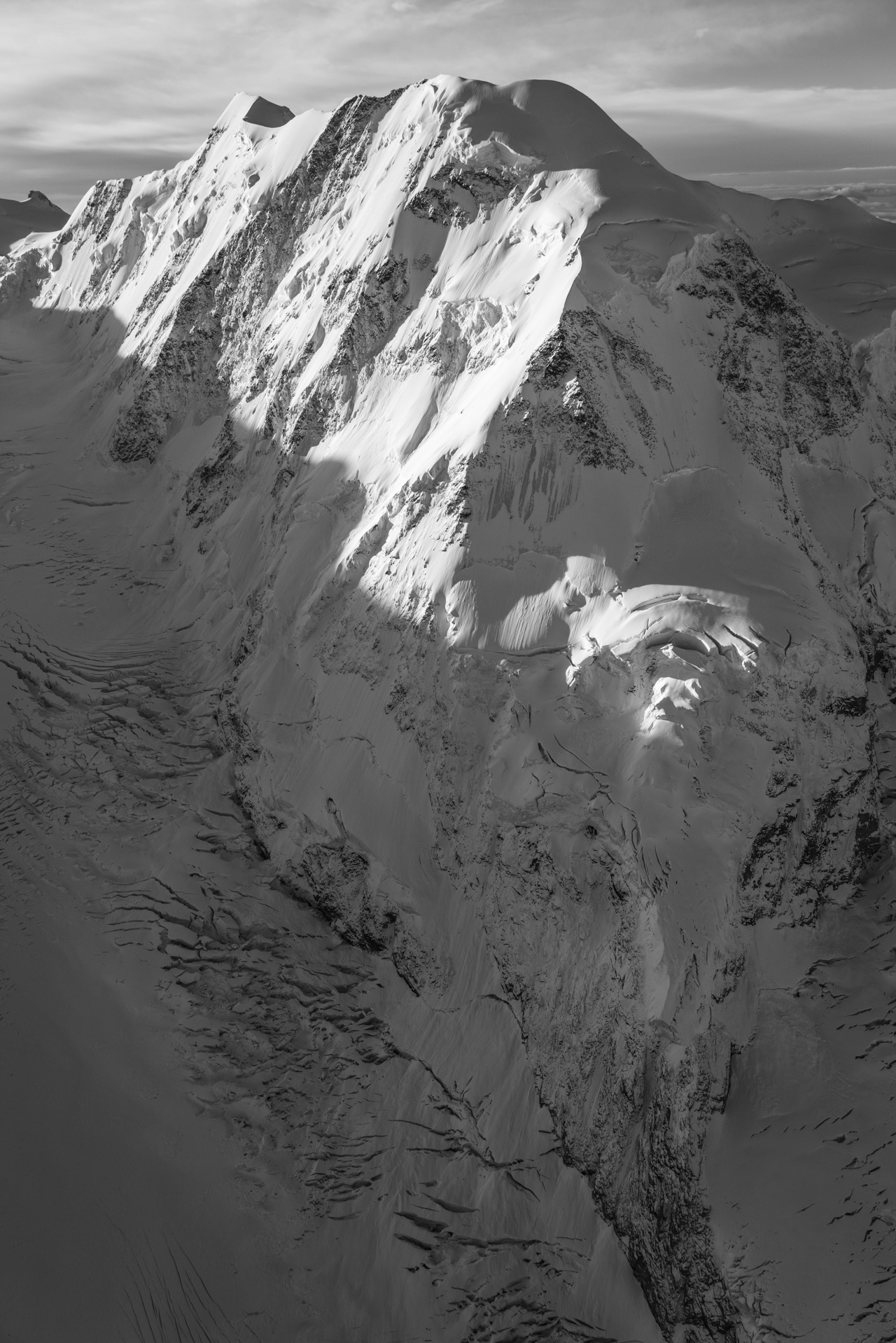 Lyskamm - Mont Rose noir et blanc - tableau photo paysage montagne
