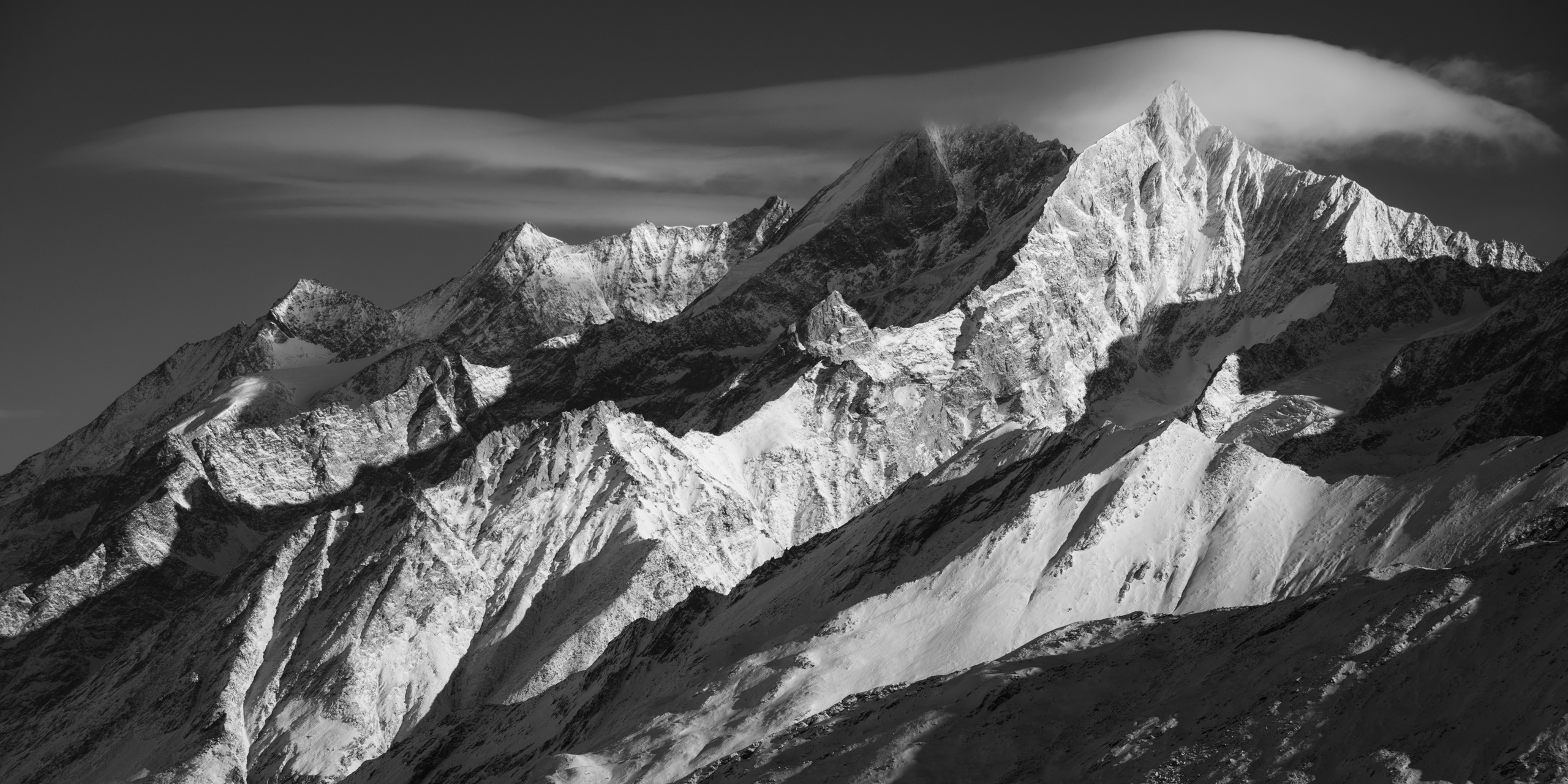 Image montagne hiver de la vallée de Zermatt- Massif des Mischabels