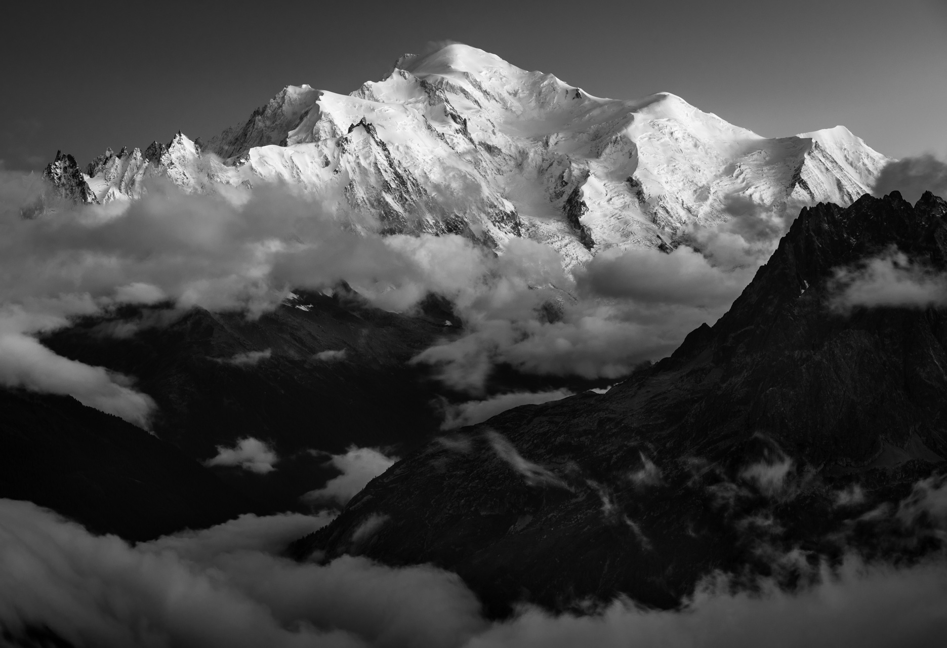 Photo montagne massif du Mont Blanc -photo du mont blanc - Aiguilles de Chamonix
