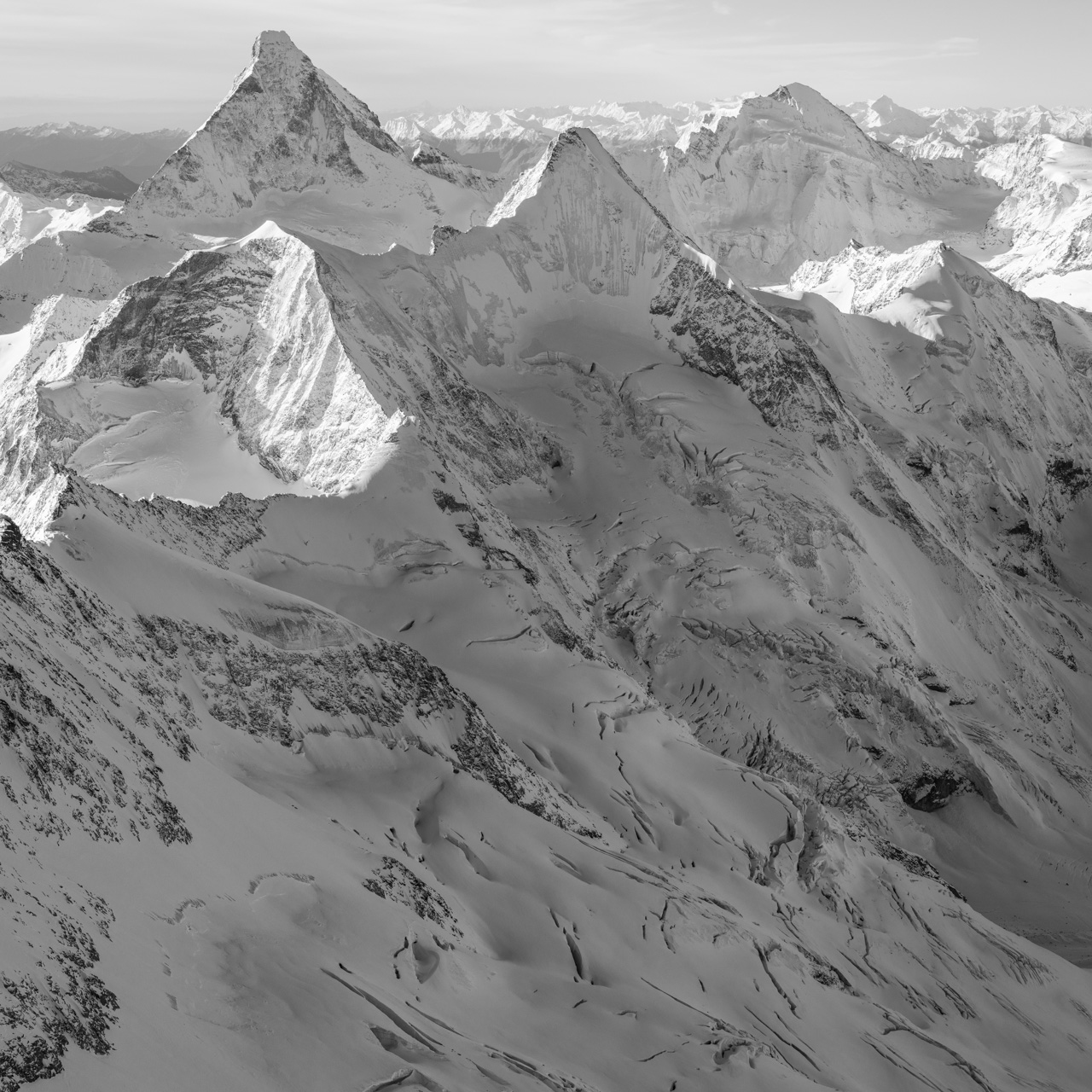 Photo de montagne en noir et blanc - Matterhorn - Obergabelhorn - Val d'Hérens