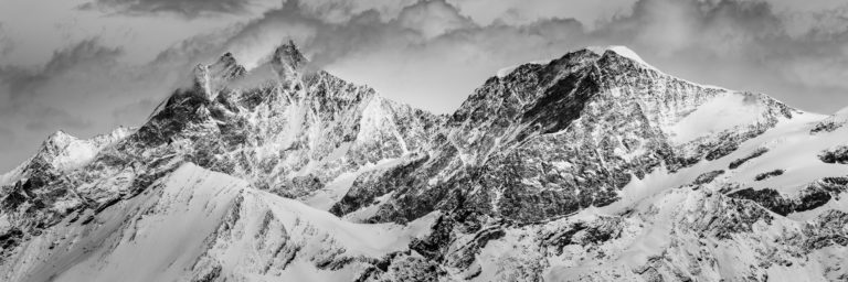 Image panoramique montagne Mont Cervin -