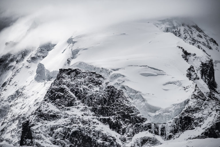 Nordend - Photo noir et blanc du mont Rose - Massif Monte Rosa en neige