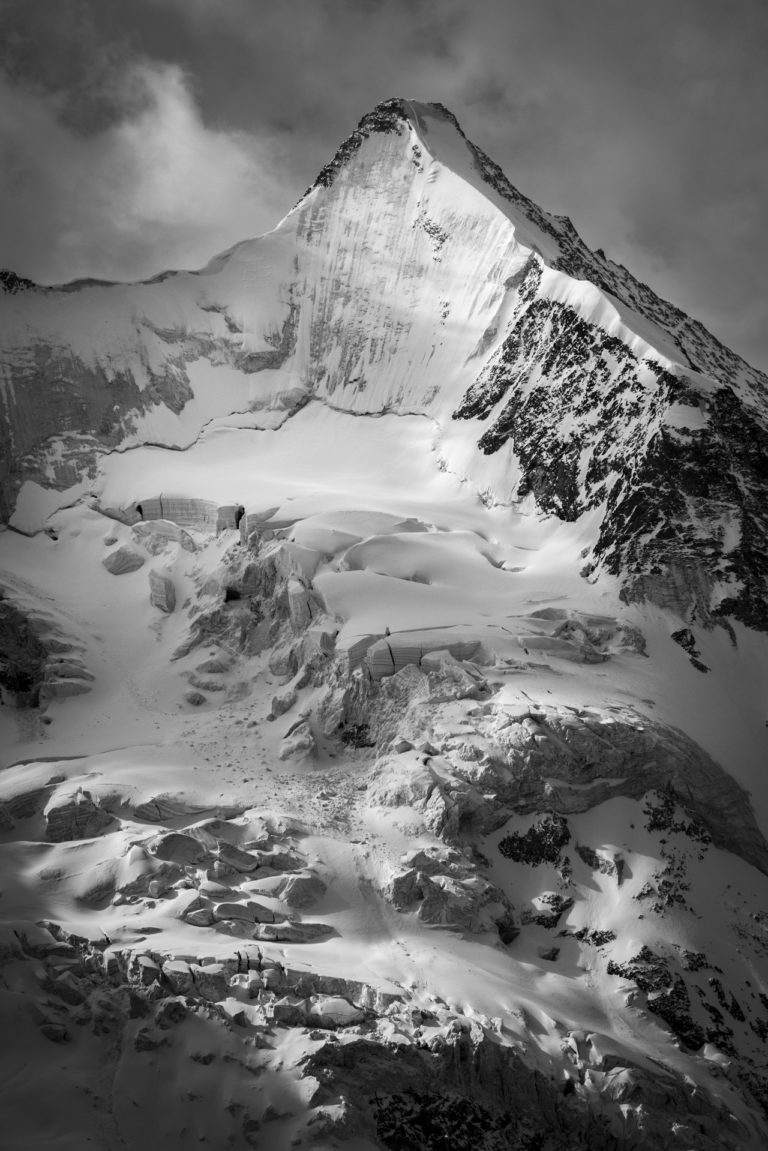 Foto Berg Obergabelhorn - Gipfel der Schweizer Alpen