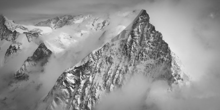 Obergabelhorn - Arbengrat - black and white mountain panorama photo - mountain photograph