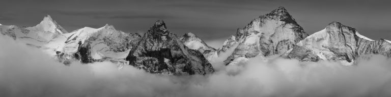 panorama de montagne Couronne impériale de zinal