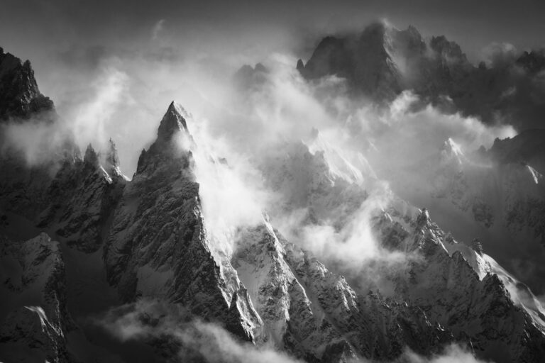 Mountain photo chamonix - Peuterey - Aiguille Verte in a sea of clouds and fog