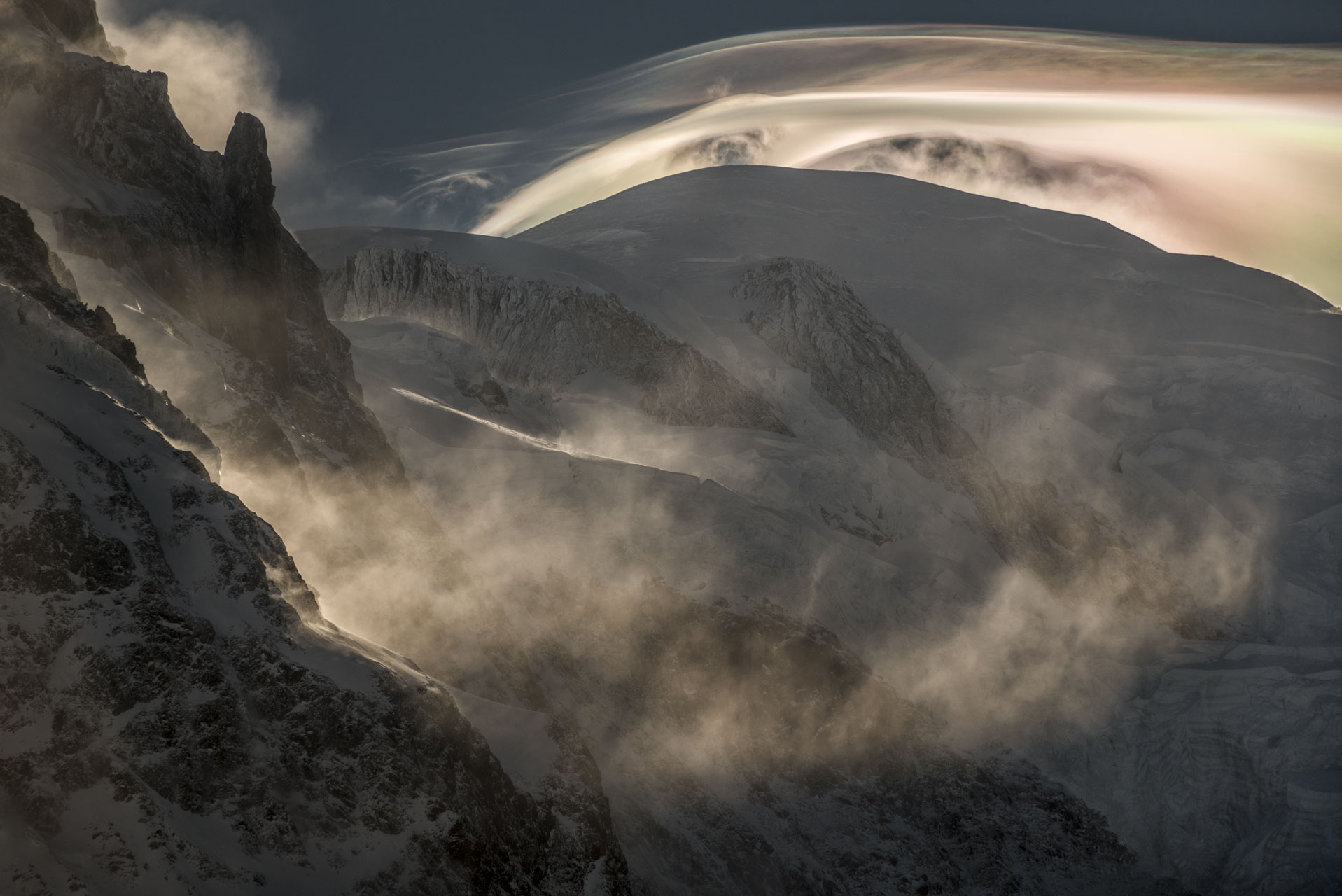 Massif Mont-Blanc - photo montagne neige- Lenticulaires