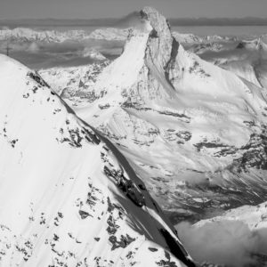 Bergbild des Matterhorns Täschhorn und der dent d&#039;Hérens