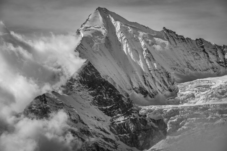 Weisshorn in bernese alps seen from Zermatt - Crans montana