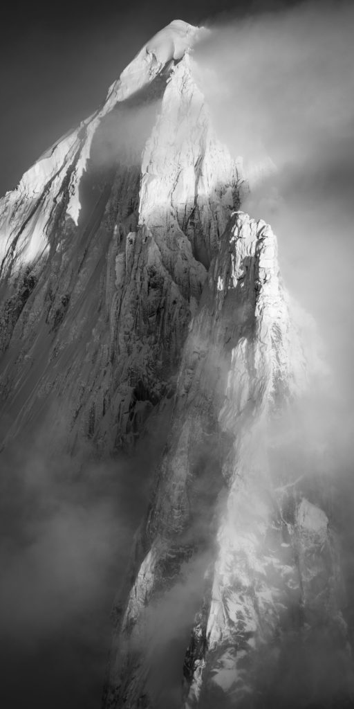 Photo des Drus verticale - Aiguille Verte ennneigée - Aiguille des Drus givrés - Chamonix