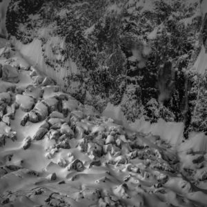 photo alpine glacier and crevasses
