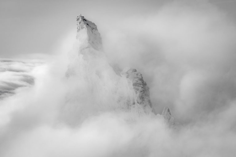 fine art photo zinalrothorn - montagne inspirante noir et blanc