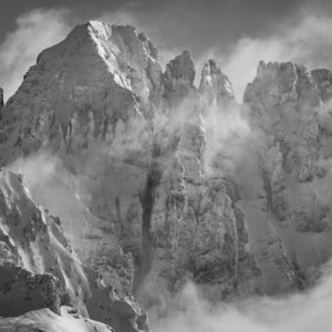 Photo des Gspaltenhorn - montagnes noir et blanc