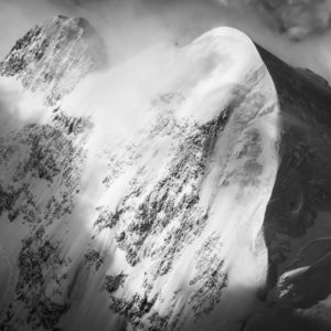 photo artistique de montagne st moritz engadine - photo montagne noir et blanc