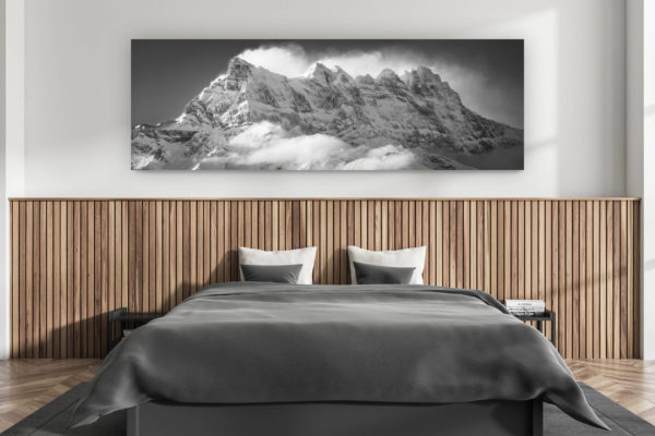 décoration murale chambre adulte moderne - intérieur chalet suisse - photo montagnes grand format alpes suisses - Panorama de montagne enneigée de la Dent Blanche en noir et blanc lors d'un lever de soleil sur ce massif des Alpes en Suisse
