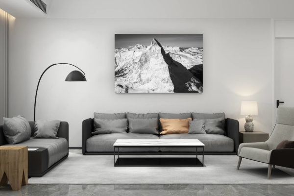 décoration salon contemporain suisse - cadeau amoureux de montagne suisse - Cervin face est - photo noir et blanc du mont Cervin et de la montagne ensoleillée - arrête suisse du Hornli