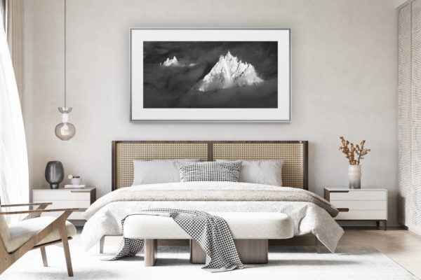déco chambre chalet suisse rénové - photo panoramique montagne grand format - photo aiguille du midi chamonix panorama