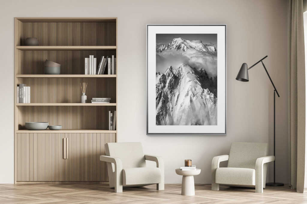 décoration murale salon - photo montagne alpes suisses noir et blanc - Aiguille verte Chamonix - Vertical Mont Blanc en vue panoramique de montagne noir et blanc