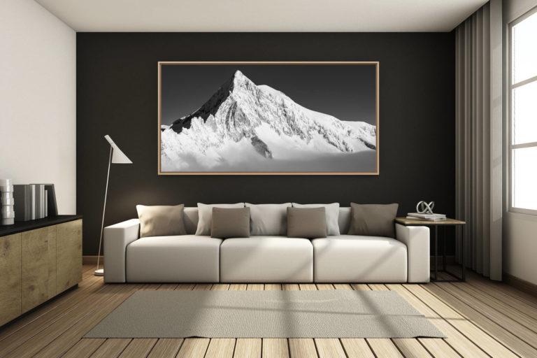 déco salon chalet rénové de montagne - photo montagne grand format -  - Photographie montagne noir et blanc Aletschhorn- Sommet qui sort de la mer de nuages