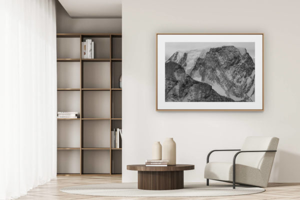 déco tendance salon moderne - photo montagne noir et blanc grand format - Alphubel - Photo des montagnes et des Glaciers des Alpes de Zermatt, Crans Montana et Saas fee noir et blanc