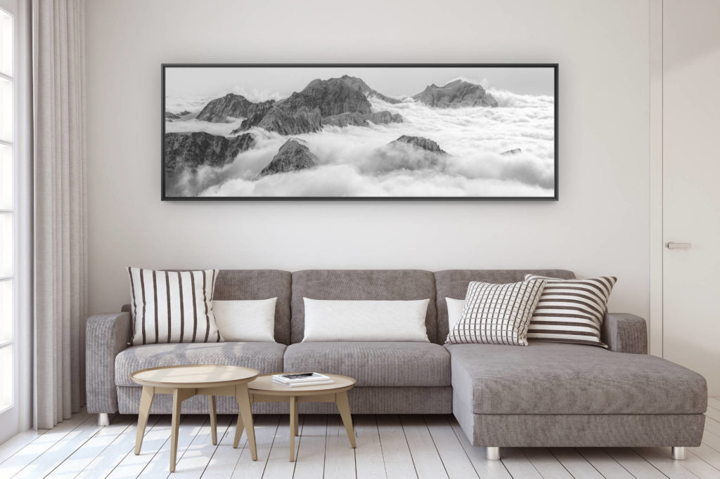 décoration murale design salon moderne - photo montagne grand format - Image panoramam du Massif de la Bernina avec nuages