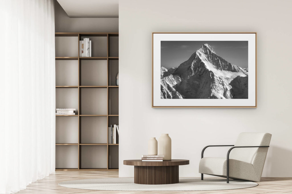 déco tendance salon moderne - photo montagne noir et blanc grand format - Bietschhorn - Sommet de montagne Suisse en noir et blanc dans les Alpes Bernoises - Canton du Valais Loetschental-