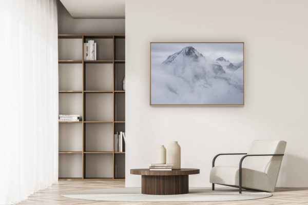 décoration appartement moderne - art déco design - Photo panoramique de montagnes des Alpes - Bietschhorn - Aletschhorn dans la brume et les nuages