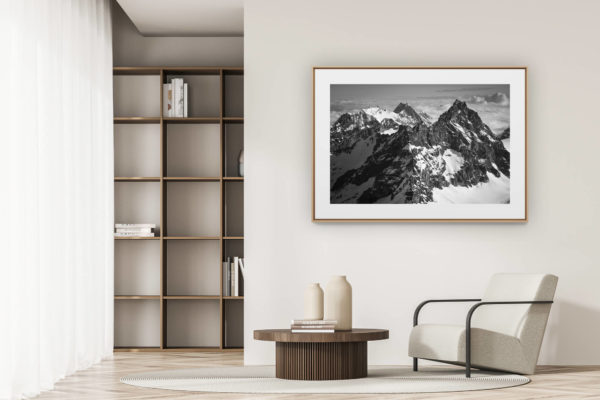 déco tendance salon moderne - photo montagne noir et blanc grand format - image d un paysage de montagne en noir et blanc -  de Bouquetins, Dents de Bertol - Aiguille de la Tsa - Veisivi