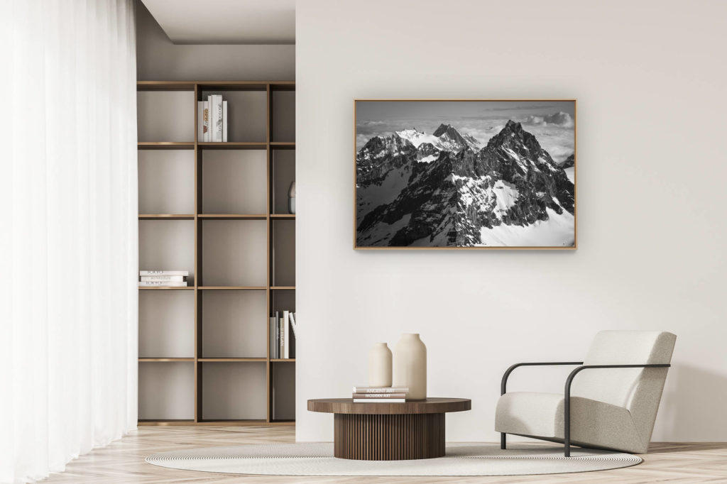 décoration appartement moderne - art déco design - image d un paysage de montagne en noir et blanc -  de Bouquetins, Dents de Bertol - Aiguille de la Tsa - Veisivi